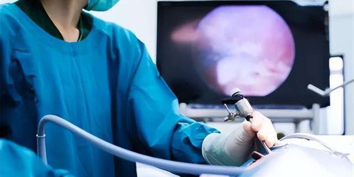 为何中国人常喝热水，胃病高发，但外国人总喝冰水，胃却没啥事?