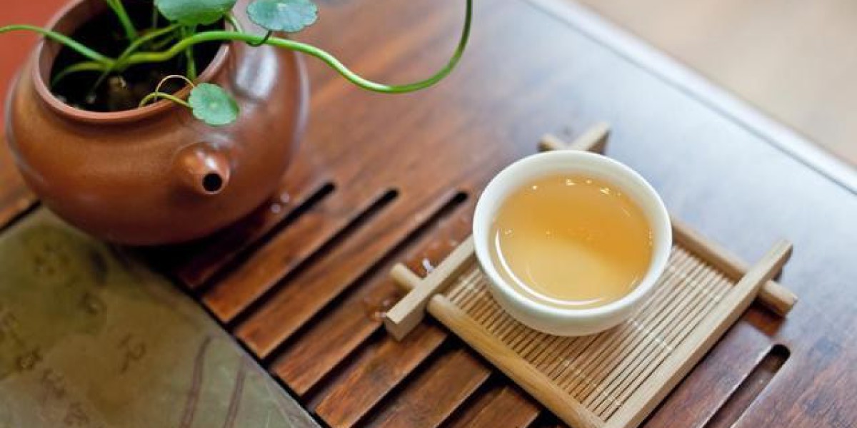 年龄越大越要少喝茶? 医生直言：年过60岁，这4种茶最好少喝