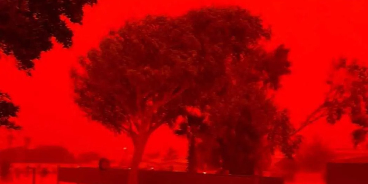 西澳天空变红了，居民吓坏了，科学说这是老天爷的铁锈滤镜