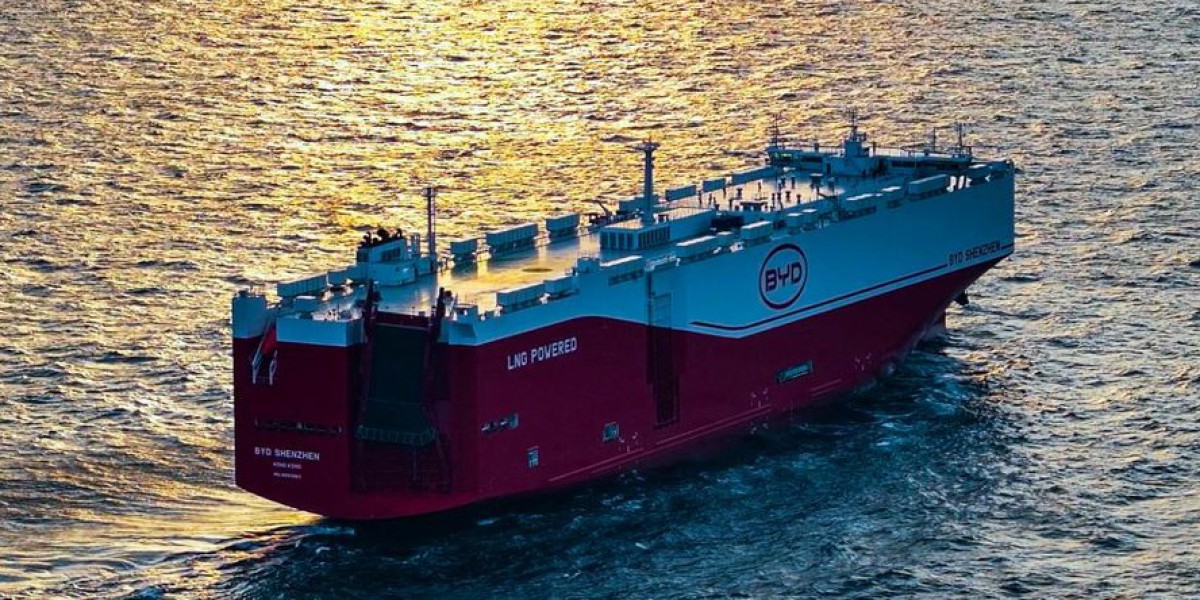 比亚迪召开2025年度业绩交流会 披露2026年核心发展规划