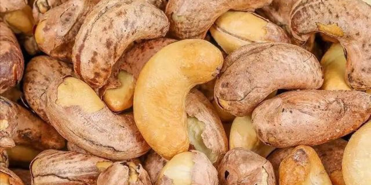 高血压一粒花生都不能吃? 医生：不想血压失控，3种食物最好少碰