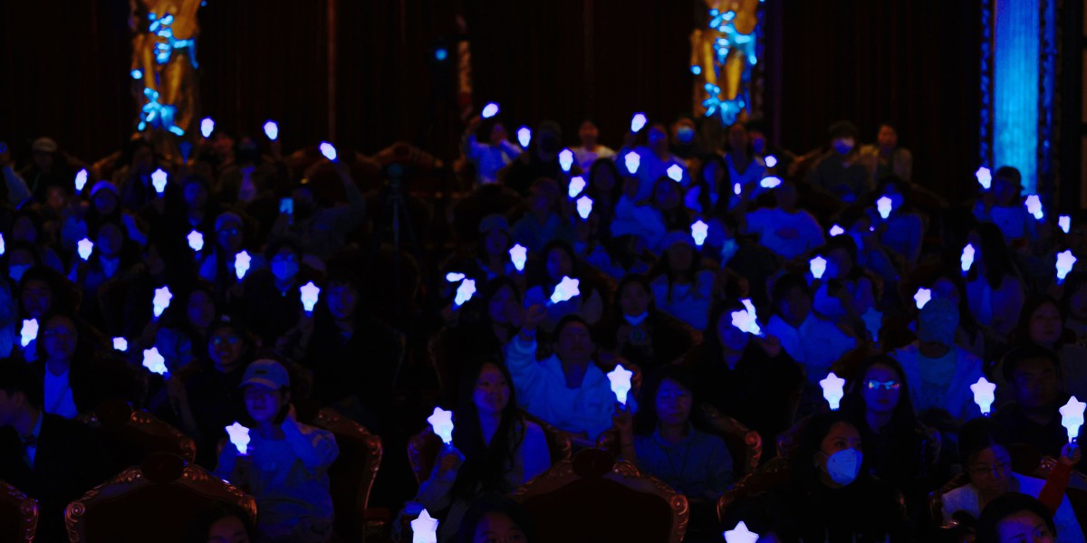 一场状况不断的音乐会：接纳不完美，让“星星的孩子”被看见