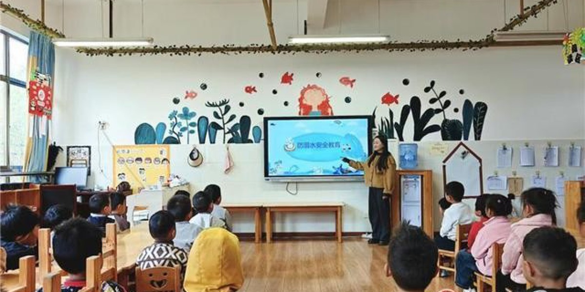 会泽县钟屏幼儿园开展全国中小学生安全教育日主题活动