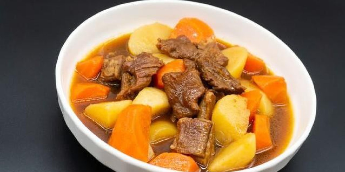 土豆烧牛肉在家怎么做，才能让牛肉软烂入味、土豆粉糯下饭?