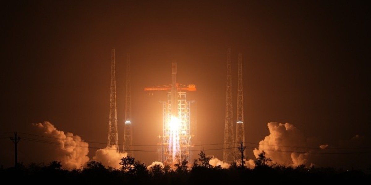 千帆星座今年首次成功入轨，中国民商火箭何时能吃到“低轨卫星互联网”蛋糕?