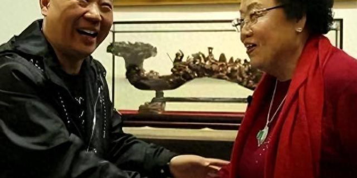 陈丽华去世之后，郭德纲不再隐瞒，真实关系被公开