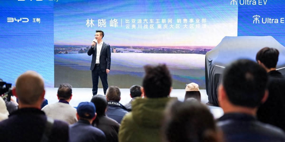 15万起!比亚迪宋Ultra EV山城上市，充电5分钟能跑400多公里?