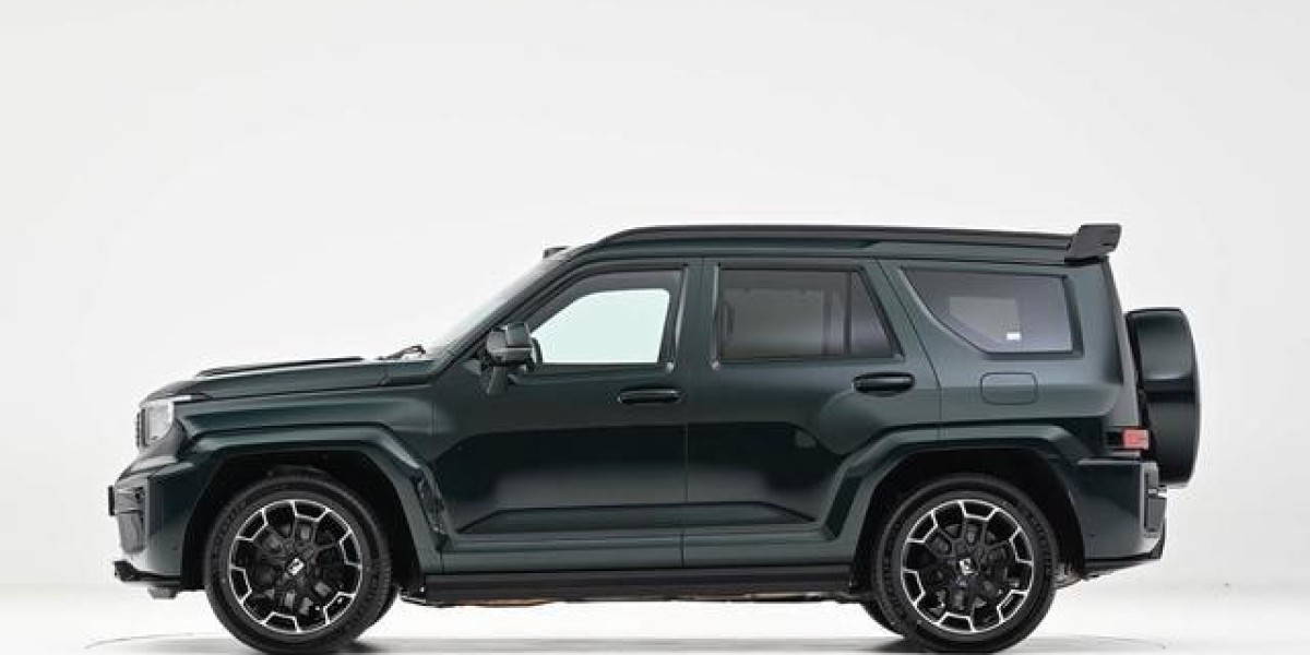 新一代坦克700正式预售，外观内饰新优化，预售43.8万起