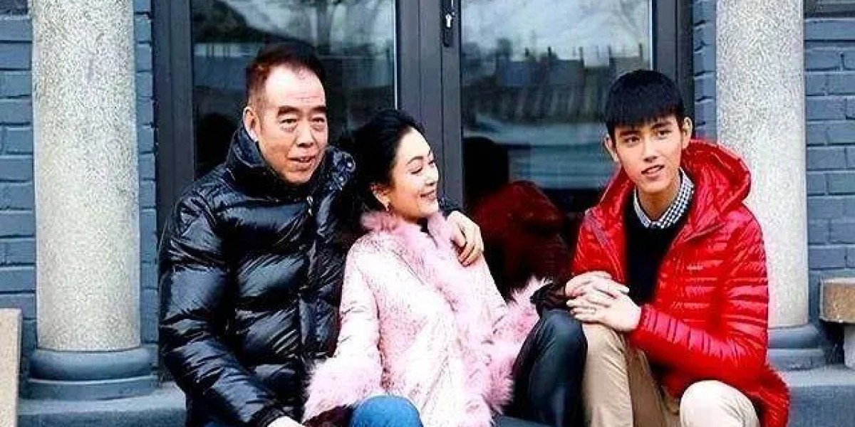 《白日提灯》陈飞宇神似陈红陈凯歌帅爆了!清爽中带故事感