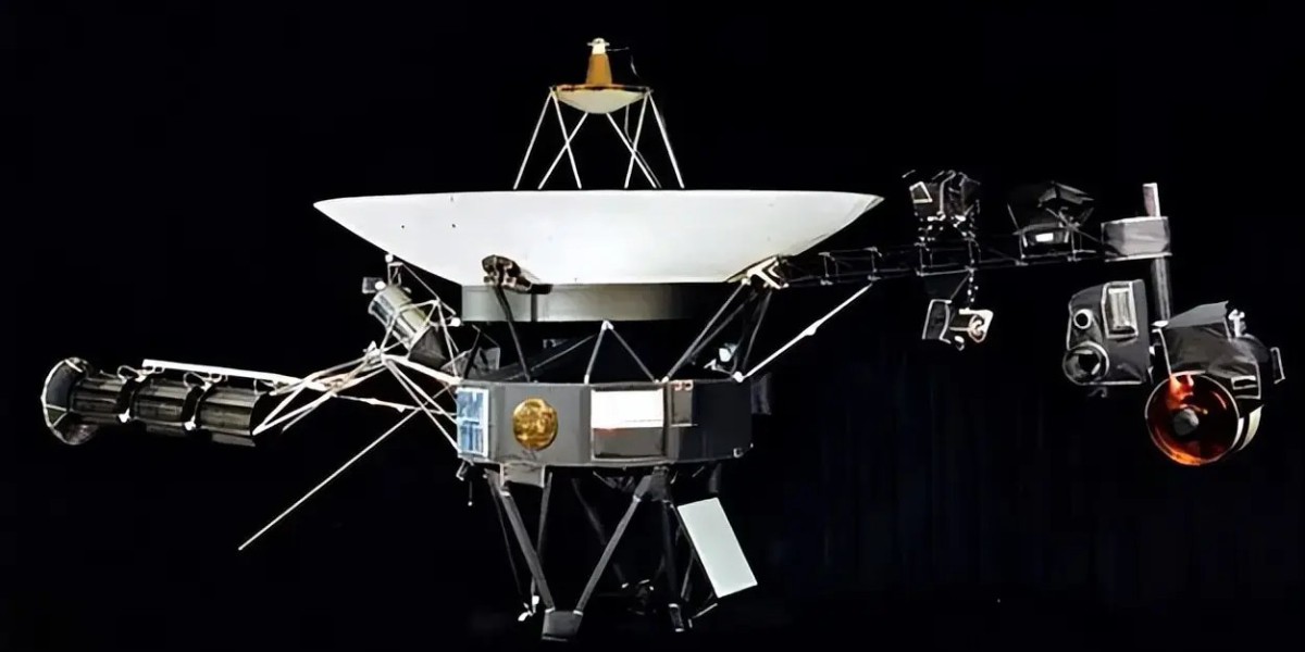 NASA关闭旅行者1号的部分设备，延长其探索星际空间任务