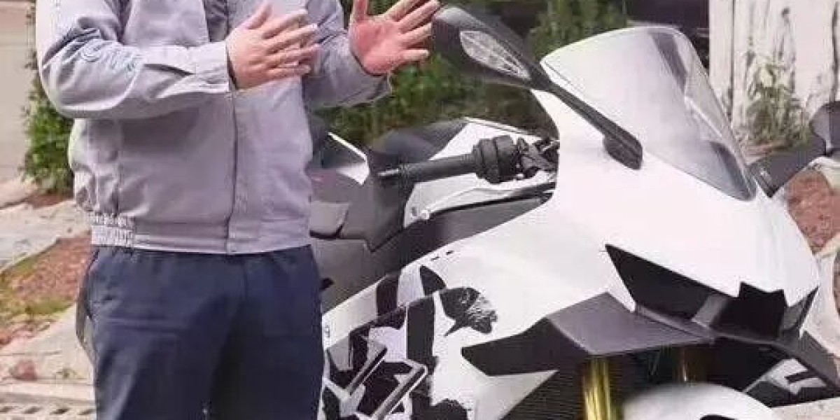 张雪回应陈光标送千万劳斯莱斯：找个车商8折收了，把钱捐给嫣然天使基金