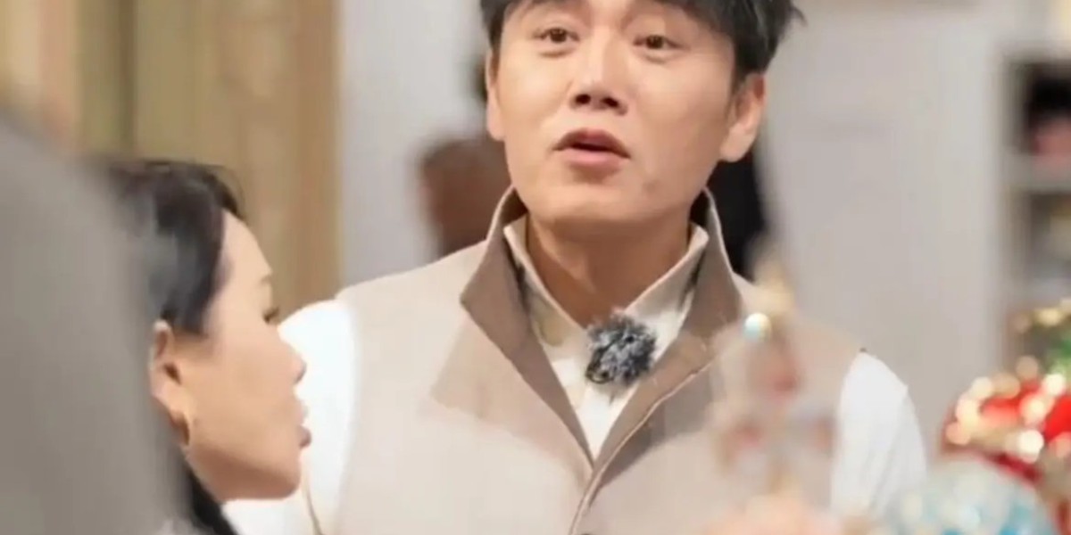 孙杨问秦昊“昊哥，咱老公能买吗？”，秦昊：“咱买这玩意儿干嘛，外面有人了还要送啊？”