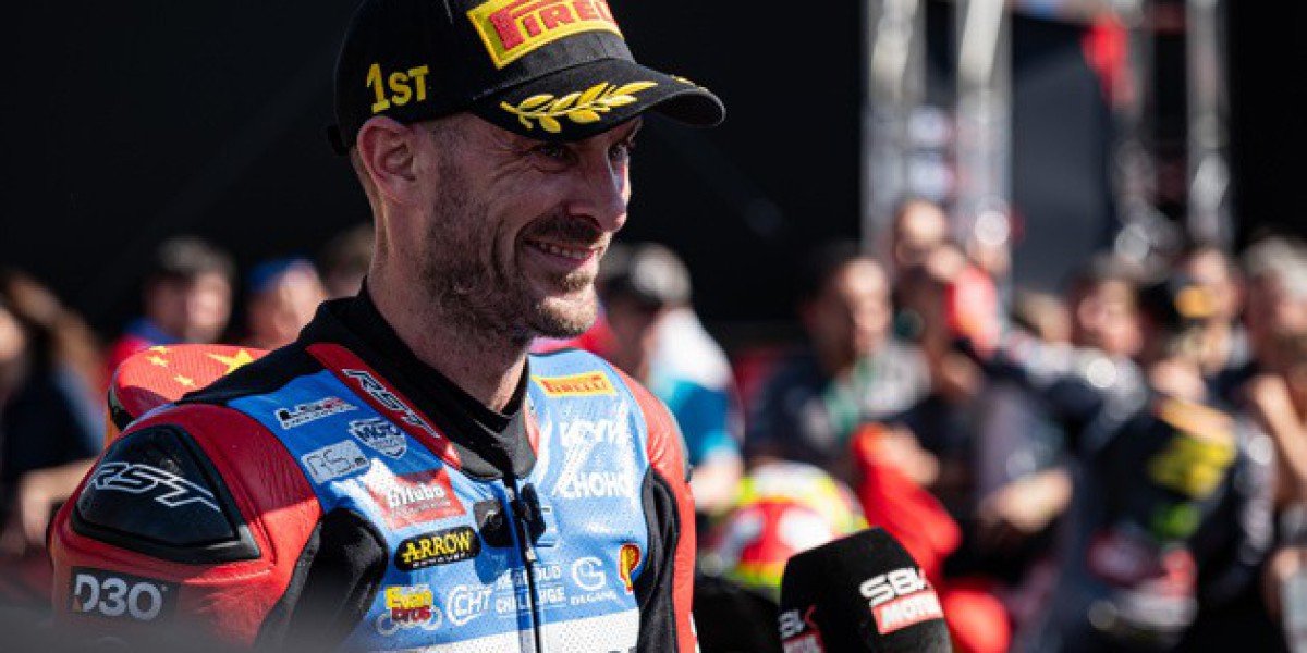 专访驾驶张雪机车夺冠的34岁法国流浪车手瓦伦丁·德比斯：因为张雪的一句话，我确定必须加入车队