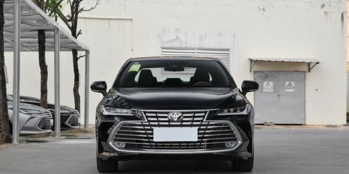 12万出头买丰田B级车，车长近5米，三种动力可选，油耗4.31L