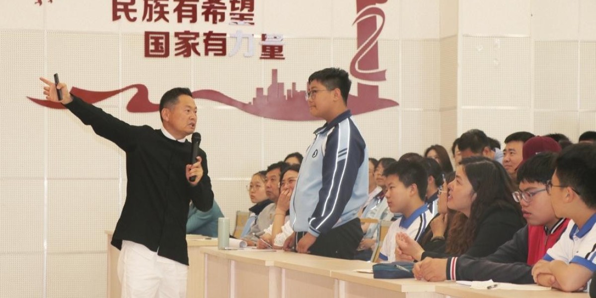 家校共育 感恩同行