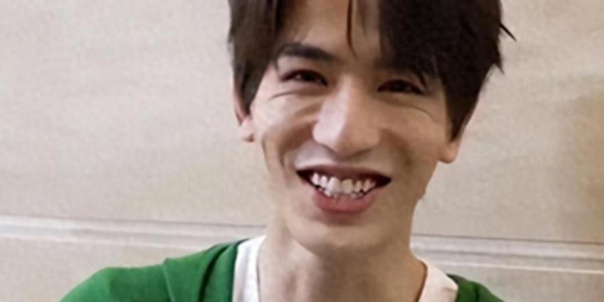 继“粉底液将军”后，张凌赫新剧引热议，内娱的“下限”又要被刷新了