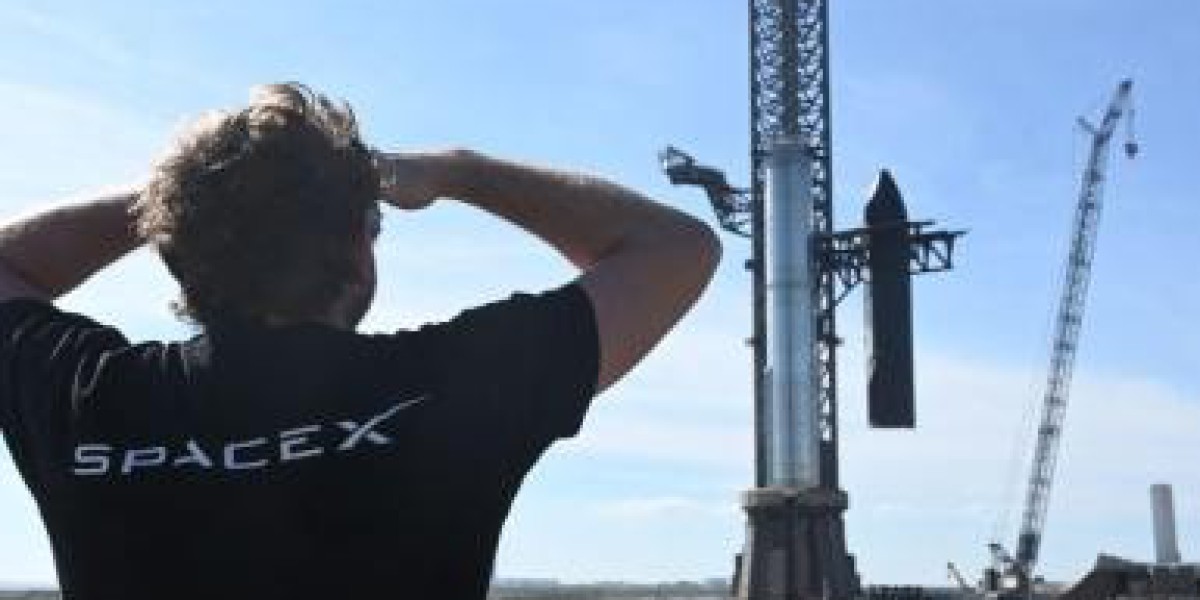 IPO在即，贝莱德考虑对SpaceX投资50亿~100亿美元