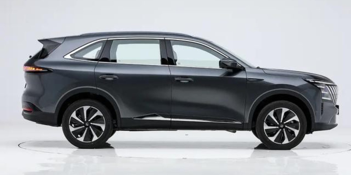 2026款长安CS75 PLUS实测：15万内SUV卷王，动力配置双在线