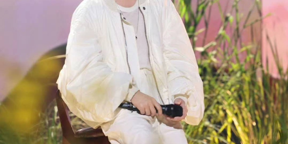 何炅开演唱会?全世界都知道了，唯独没通知何炅本人!