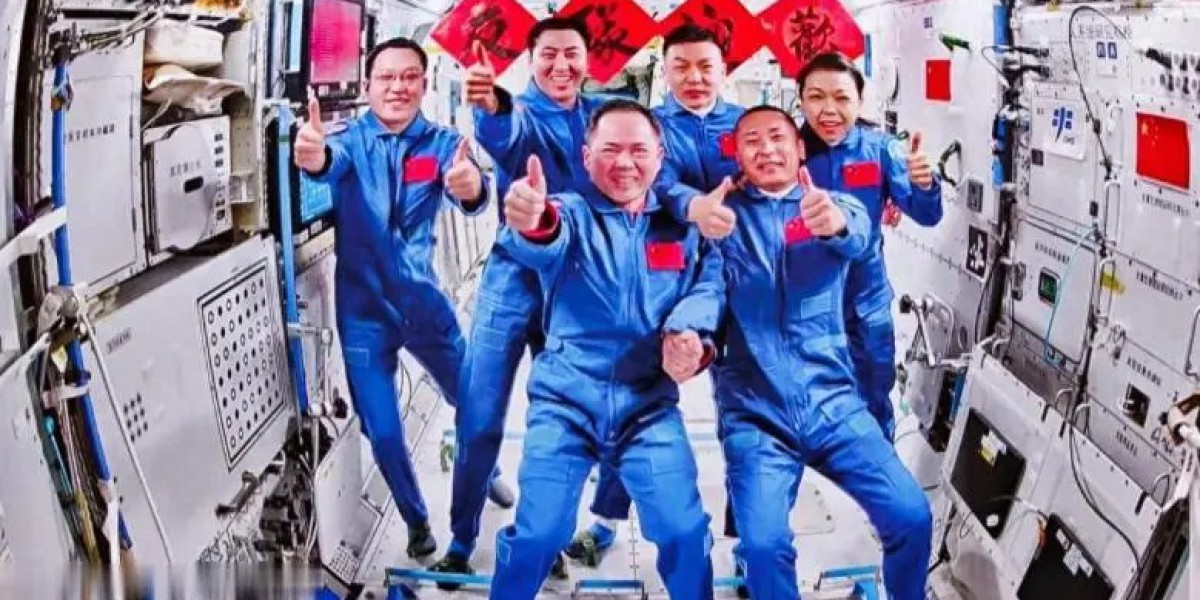 一年太空驻留不是“加班值守”，是中国登月的隐秘彩排 神舟二十三号航天员
