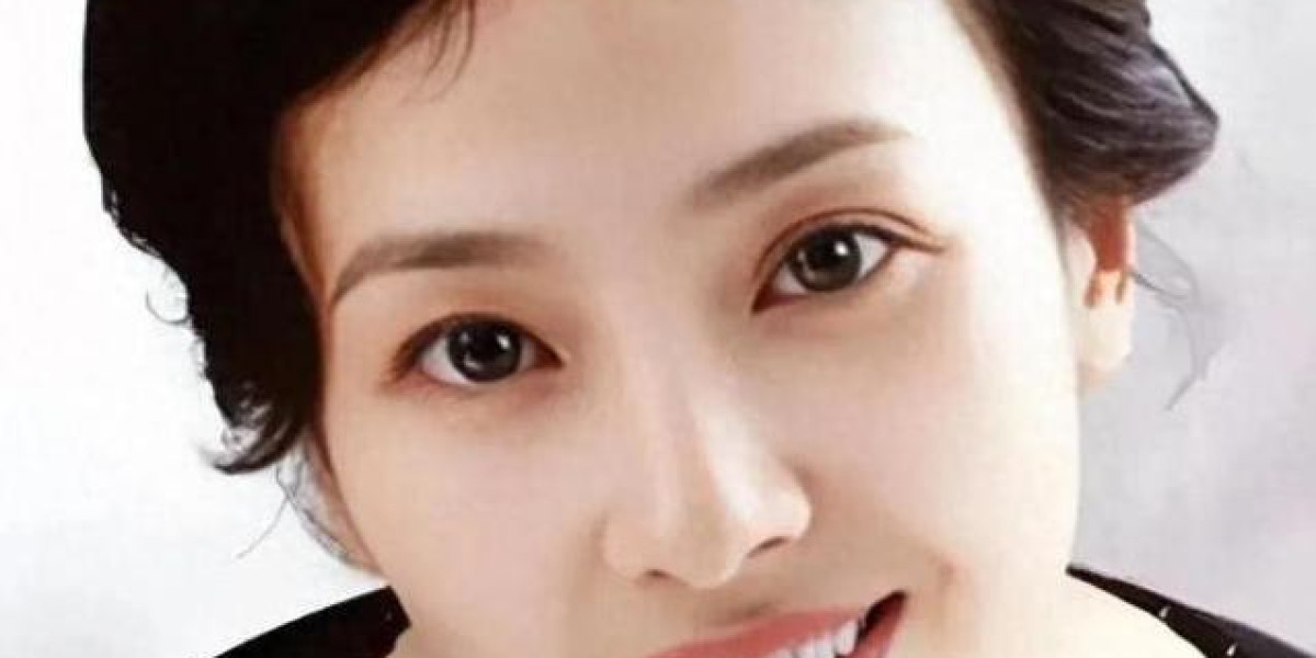 刘亦菲母亲刘晓莉：67岁独身却气质惊人，当年竟比女儿还要美?