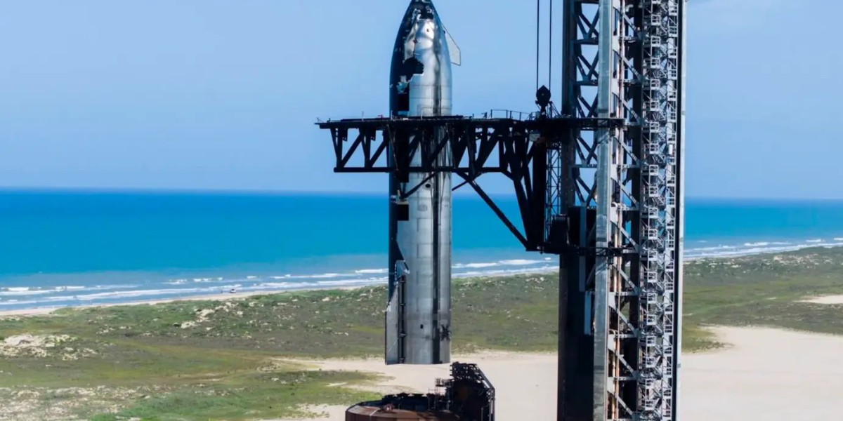 突发!SpaceX在星舰发射前测试水喷淋系统时发生爆炸