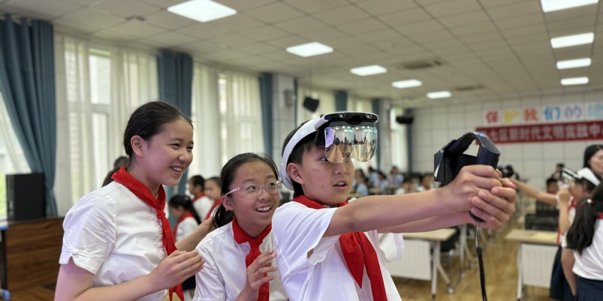 VR 赋能成长 科技点亮童年