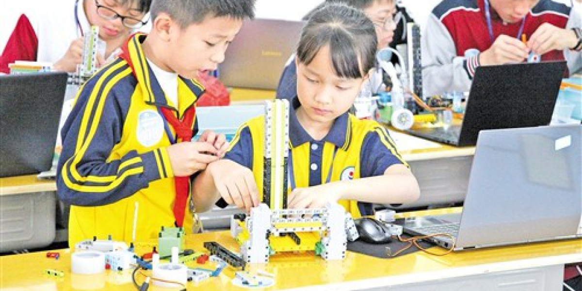 梅州市青少年机器人竞赛举行