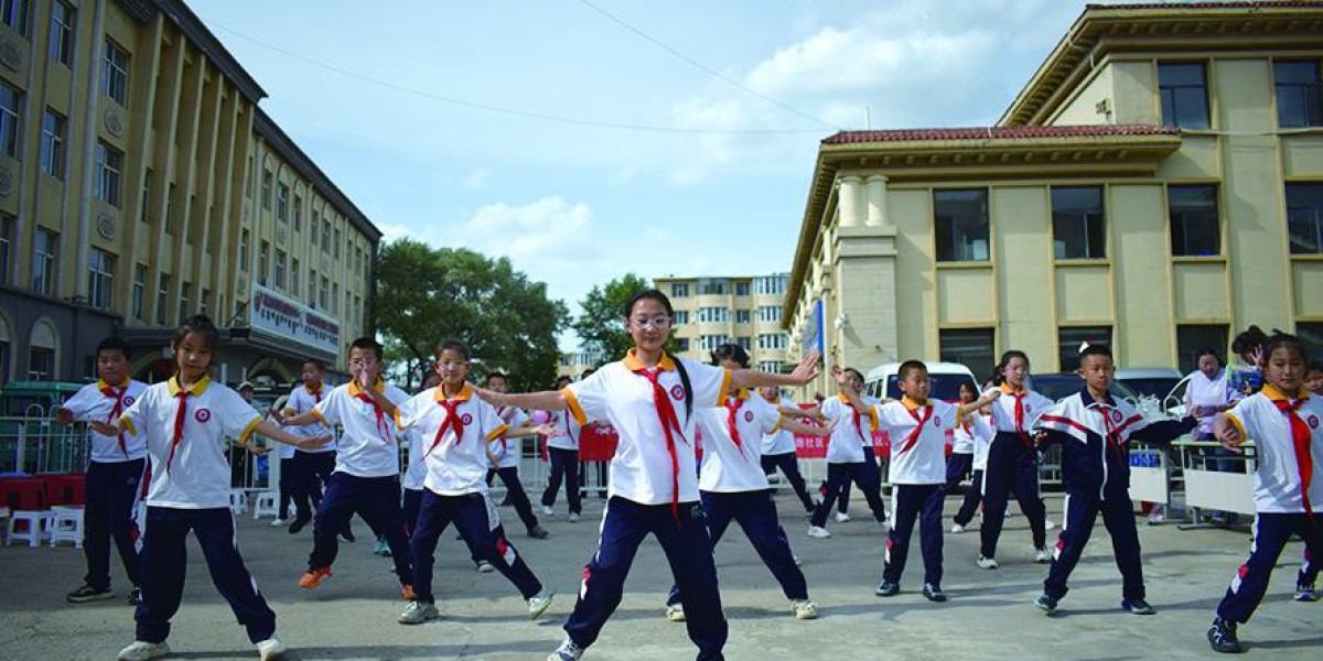 集宁区：200多个孩子一起“趣”运动，这场迎“六一”活动太欢乐了