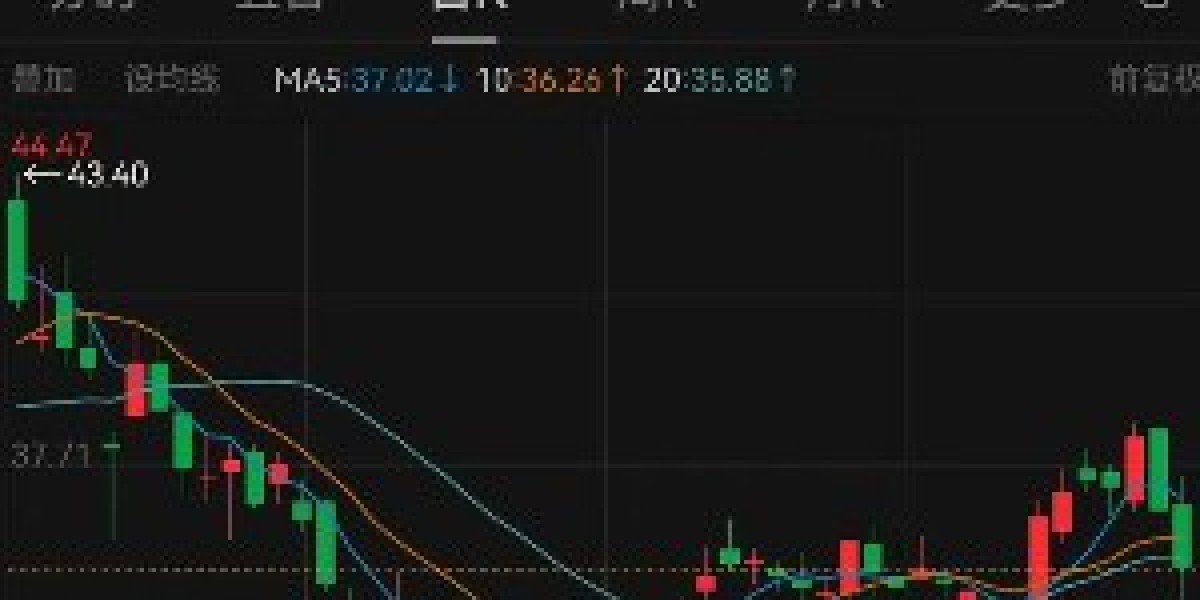300亿市值公司61岁总裁离婚，持股98%分给前妻，价值近1.9亿元！自己持股市值只剩359万元