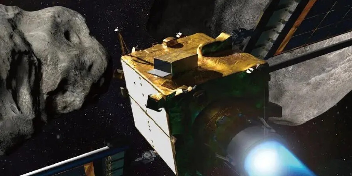 人类向小行星丢了一枚“飞镖”